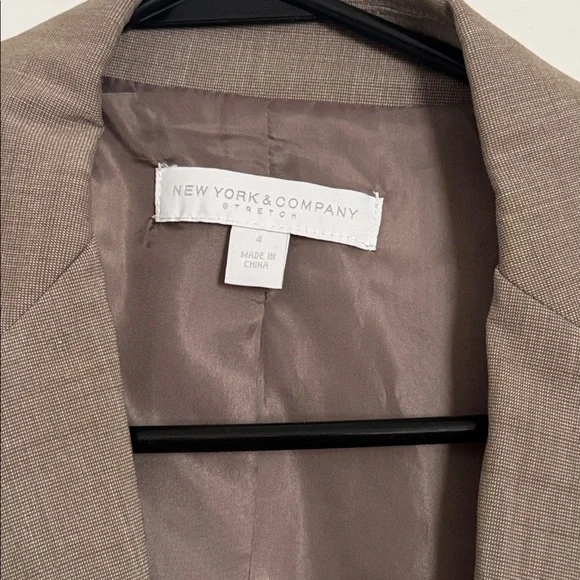 New York & Company Tan Blazer Jacket - Picture 3 of 5